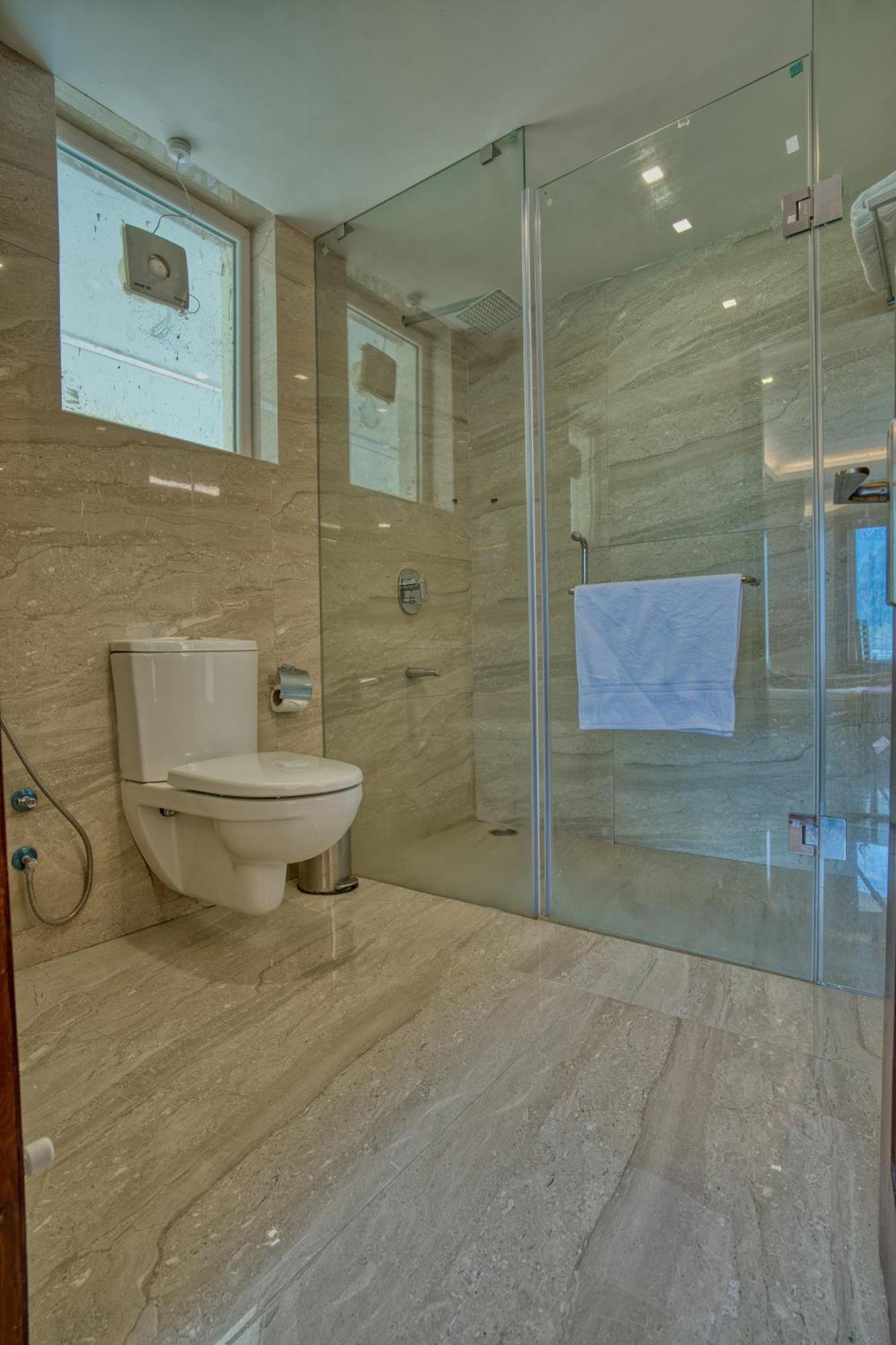 Golden Meadows Hotels & Resorts Sonāmarg Buitenkant foto